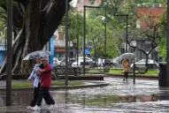 Vuelven las tormentas: a qué hora empezará a llover en Tucumán