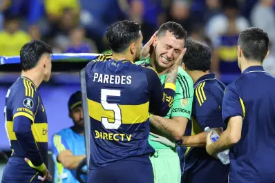 Marchesín se lesionó, salió llorando y encendió las alarmas en Boca