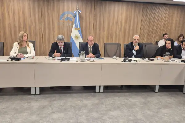 Pablo Yedlin asumió la presidencia de la comisión de Familias, Niñez y Juventudes