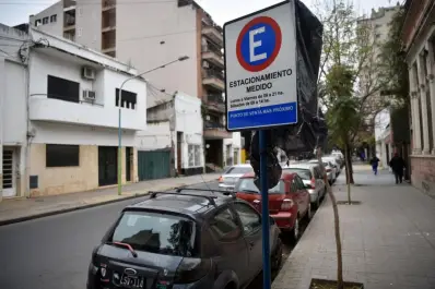 Duro fallo de la Corte contra el sistema de estacionamiento pago: tildó de ilegal y arbitraria la concesión de Alfaro