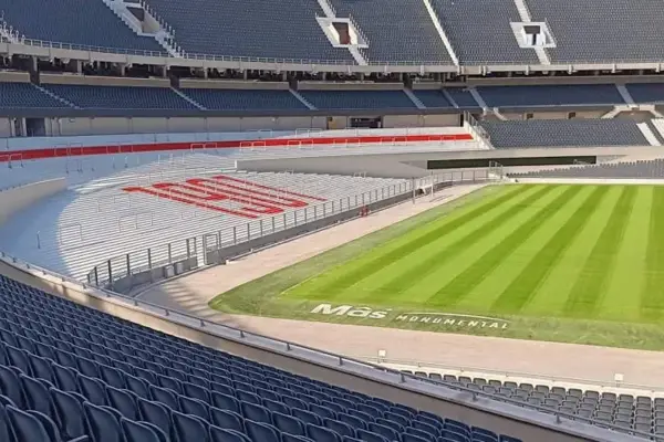 El césped del Monumental mejora, pero no llegará óptimo para la Sudamericana