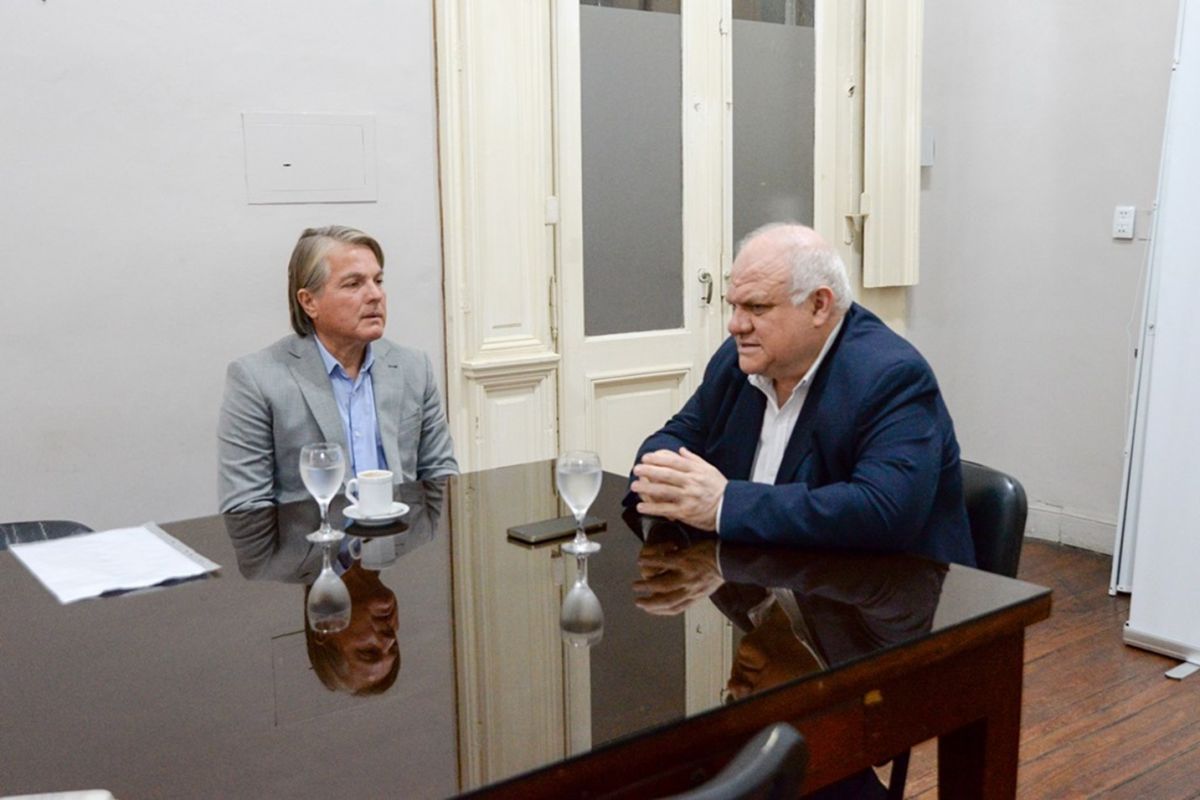 EN REUNIÓN. Federico Masso recibió a Leandro Parajón. Foto de Prensa Ministerio de Desarrollo Social