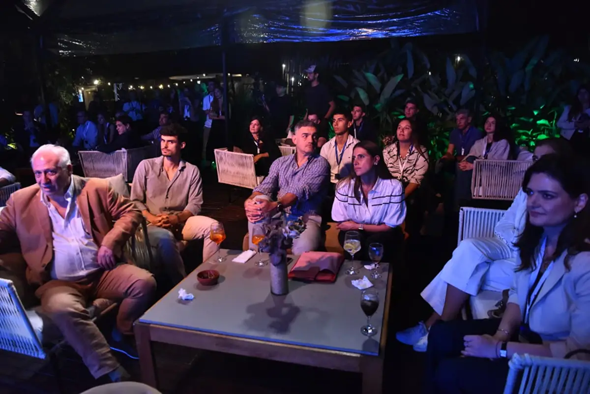 ATENCIÓN TOTAL. Los asistentes siguen cada charla sin perder detalle. / LA GACETA, OSVALDO RIPOLL