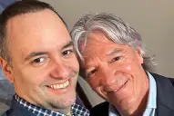 Qué dicen los contratos entre la TV Pública y la productora vinculada a un amigo de Adorni