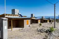 Osvaldo Jaldo entregó 24 viviendas en Amaicha del Valle