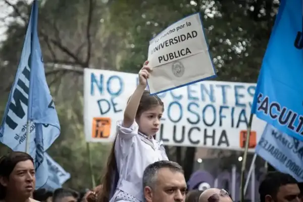 El gobierno de Milei presentó un recurso extraordinario para suspender la Ley de Financiamiento Universitario