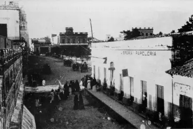 Recuerdos fotográficos: la calle 9 de Julio en los años 1910