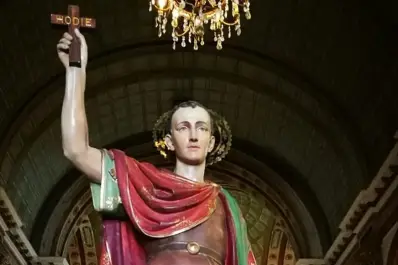 Día de San Expedito, el santo de las causas urgentes: cómo es la oración para pedirle trabajo