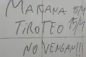 Una amenaza de tiroteo con fecha para mañana mantiene el conflicto abierto