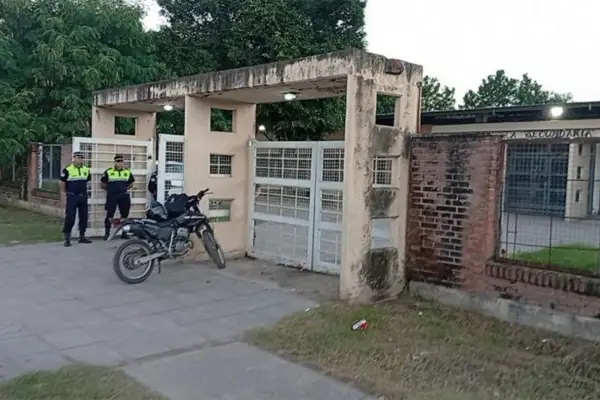 Amenazas de tiroteo: “Los operativos policiales continuarán en las escuelas”
