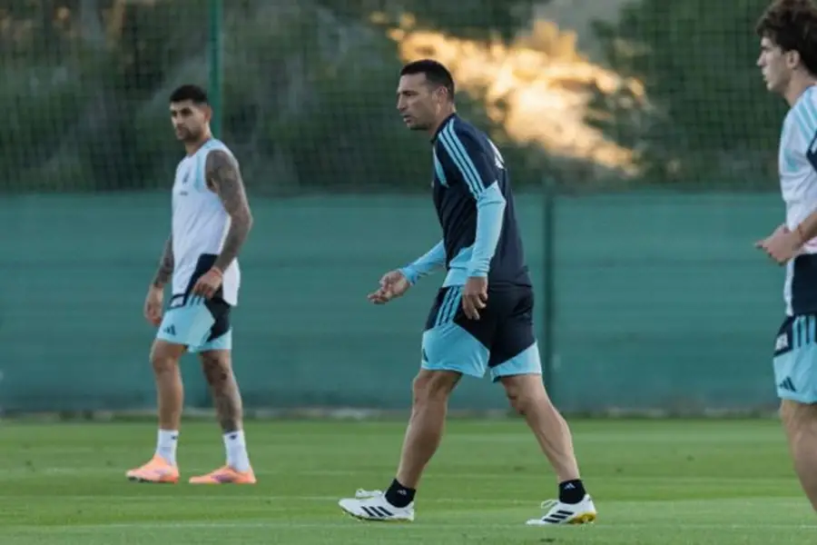 EN CADA DETALLE. Scaloni ya tiene definida la lista en su cabeza. Además, planea que el plantel llegue al Mundial 2026 con todas las herramientas a disposición.