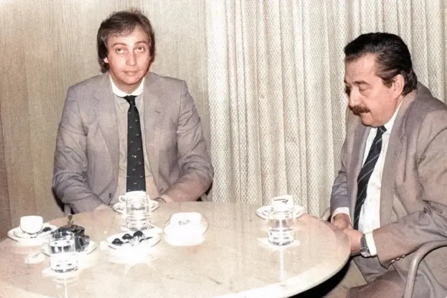 EN TUCUMÁN. Brandoni acompañó a Alfonsín en una visita a la provincia, en 1997.