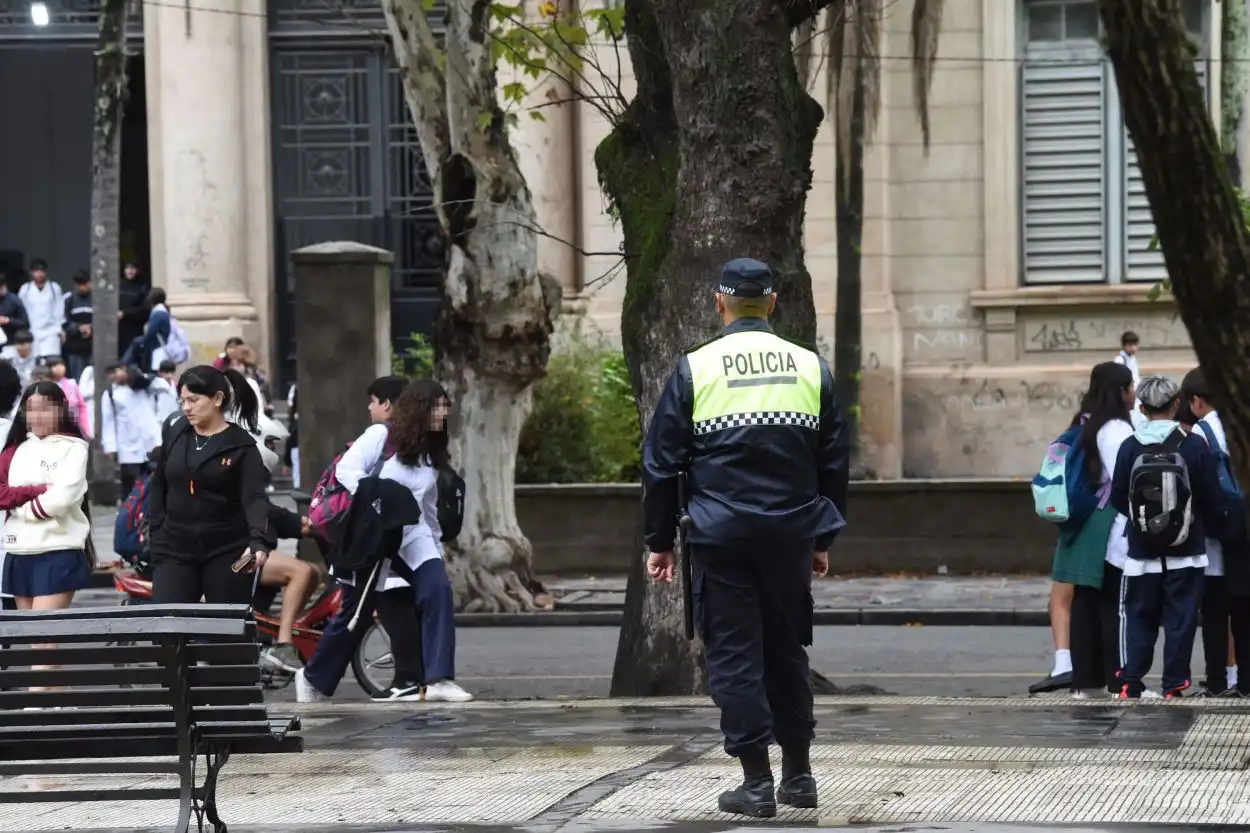 NO ES UN JUEGO. Los jóvenes reconocen la seriedad de los hechos.