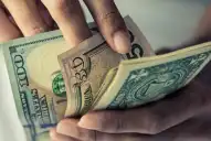 Con tasas de hasta 5,5%: cuánto rinde invertir US$10.000 en un plazo fijo en abril 2026