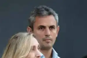 El dilema Karina-Caputo