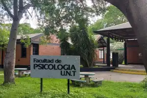 Detienen a un alumno de Psicología de la UNT: como se descubrió la amenaza y qué pasara con el estudiante