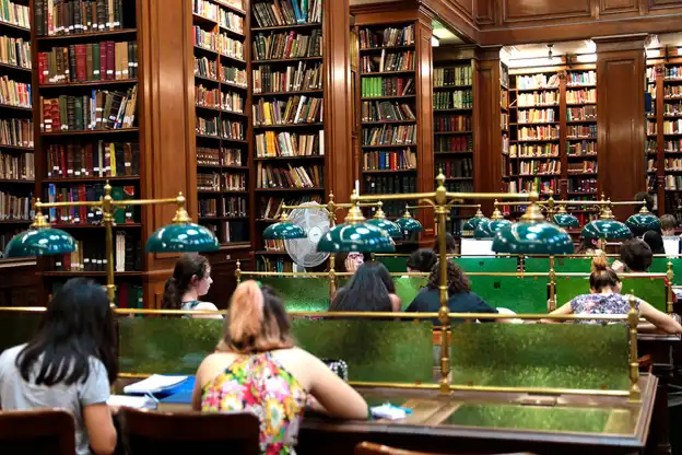 Carreras cortas en la UBA: qué podés estudiar en dos o tres años y salir a trabajar