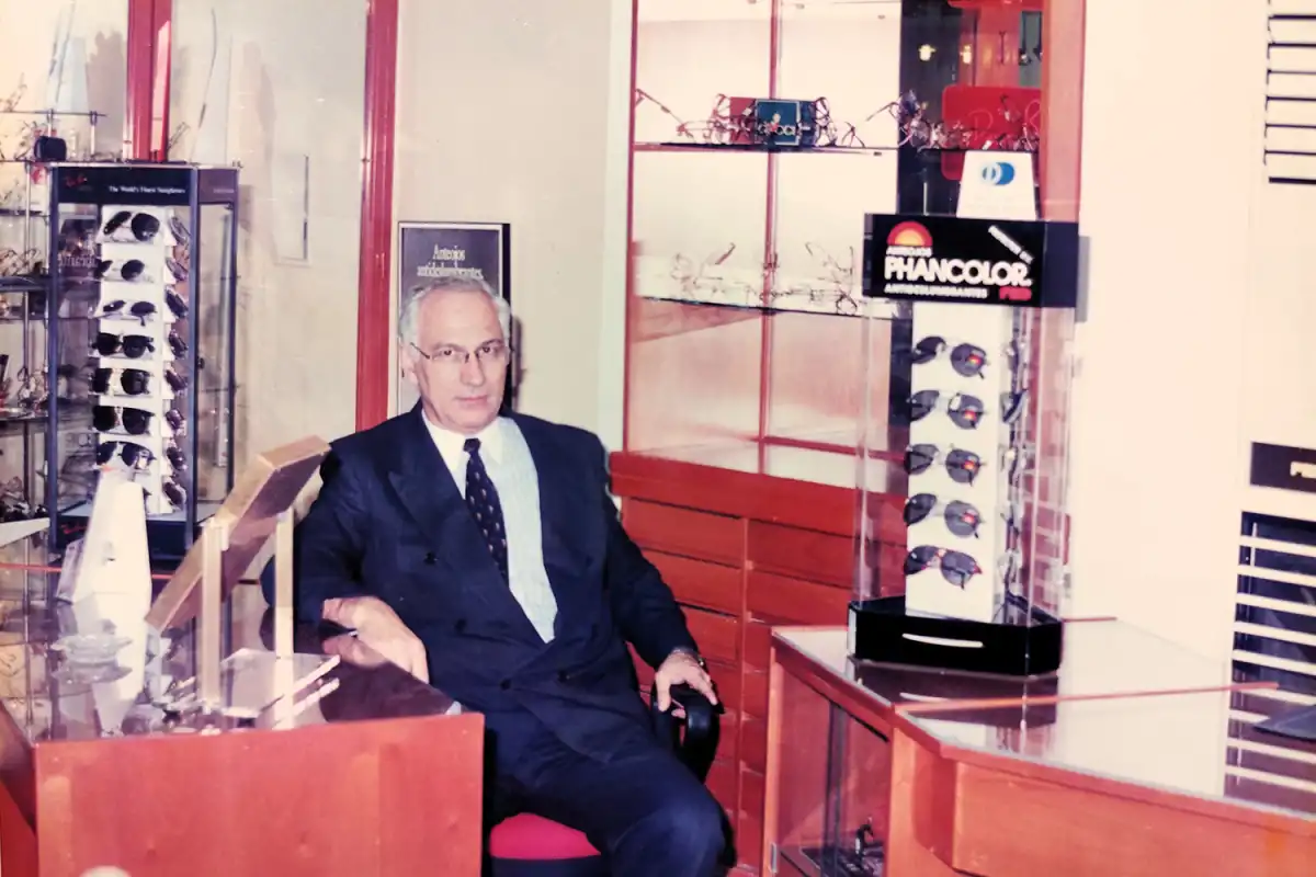 Óptica Solmar: el legado de un tallerista que hoy lidera con robótica e inteligencia artificial