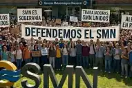 Paro en el Servicio Meteorológico por despidos y alerta por impacto en vuelos