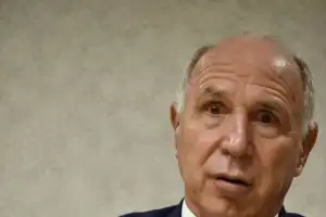 “Hay que discutir seriamente la independencia de los poderes judiciales”, afirmó Lorenzetti