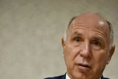 “Hay que discutir seriamente la independencia de los poderes judiciales”, afirmó Lorenzetti