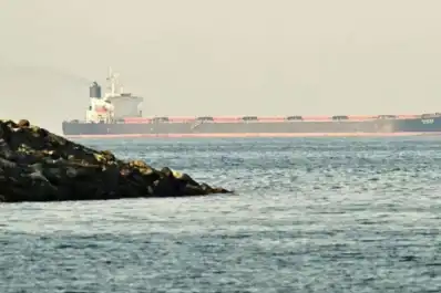 Guerra en Medio Oriente: Irán no abre el paso de Ormuz e incauta dos barcos mercantes