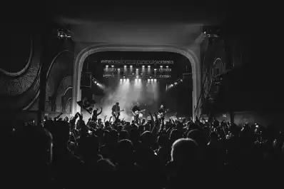 Autos Robados en Tucumán: “El Antídoto”, la complicidad con el Pity Álvarez y el rock como puente generacional