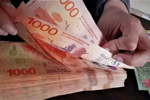 Se derrumbó el plazo fijo: cuánto paga cada banco por invertir $1 millón