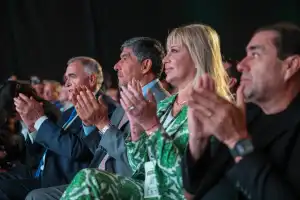 Peso federal en el foro de intendentes por el cambio climático