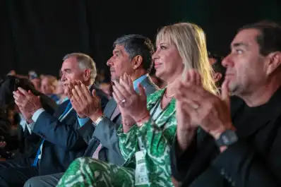 Peso federal en el foro de intendentes por el cambio climático