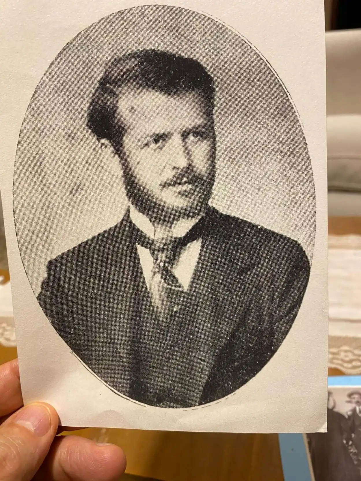 Recuerdos fotográficos: 1896. El desafío entre Ernesto Padilla y Enrique Larreta