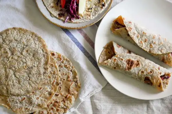 Tacos saludables: cómo hacer una masa alta en proteínas en pocos pasos