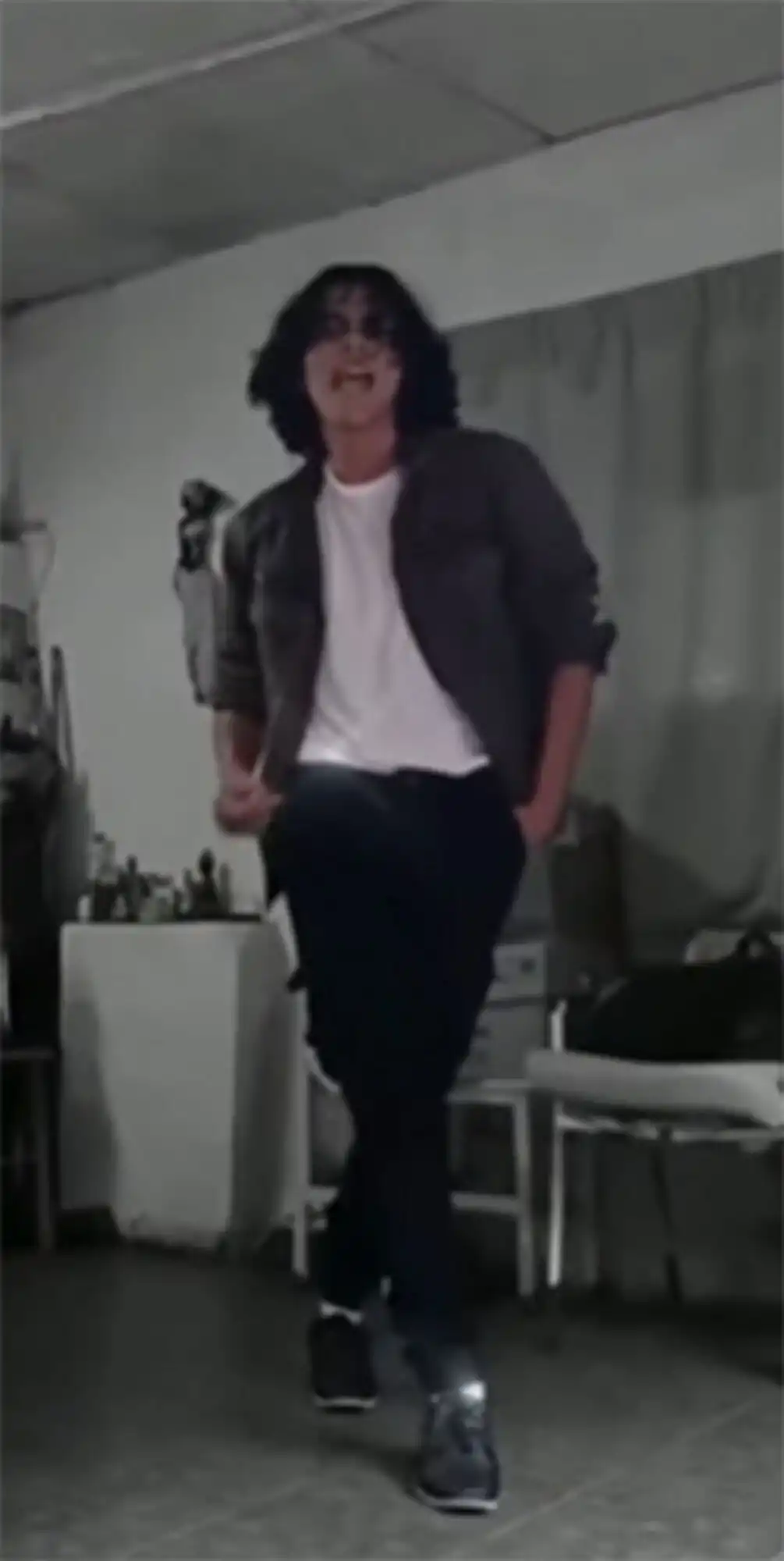 ADULTO. Braian, de 23 años escuchó por primera vez a Michael Jackson con “Billy Jean”.