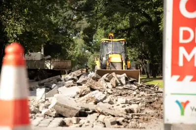 Atención Yerba Buena: comienzan a reemplazar el pavimento de calle Darwin