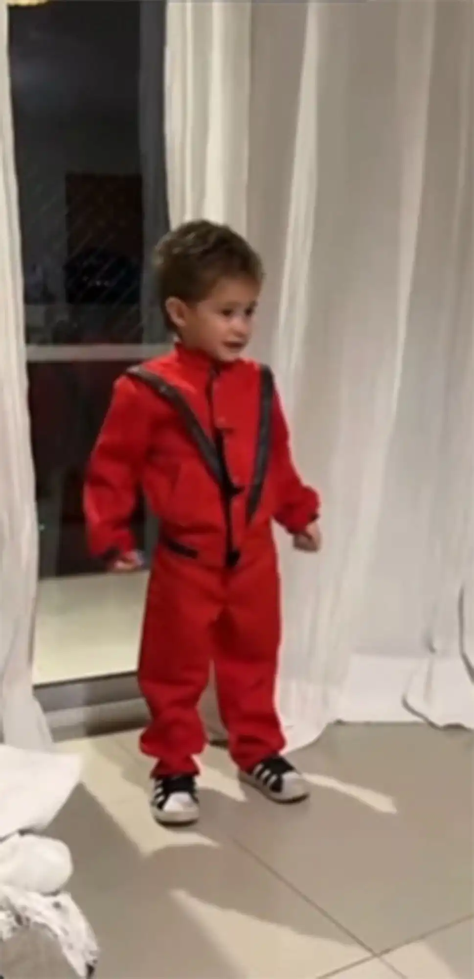 FAMOSO VIDEO. La familia de Gino envió esta foto a la cuenta de Instagram del cine Atlas.