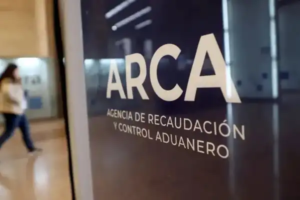 ARCA subasta iPhone, AirPods y parlantes a bajo precio: cómo participar paso a paso