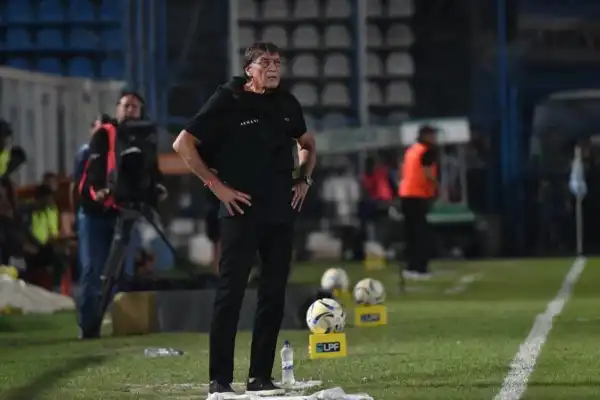 El dilema de Atlético Tucumán: Falcioni y la falta de variantes en el banco