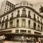 Recuerdos fotográficos: la emblemática tienda La Esperanza, en San Martín y Muñecas