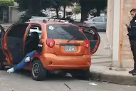 Misterio en el auto: encuentran muerto a un exjugador ecuatoriano tras una reunión con tres mujeres