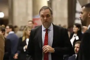 Presentación en el Congreso: el Gobierno blinda a Adorni en una jornada inédita