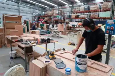 Casi la mitad de las pequeñas y medianas empresas evalúa una reducción de personal