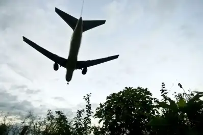 Vuelos más caros: aumenta la tasa de seguridad y se trasladará a los precios de los pasajes