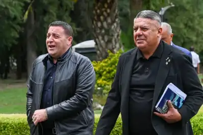 Lavado de activos en la AFA: un juez federal tucumano analizará la causa por asociación ilícita y maniobras financieras sospechosas contra Tapia y Toviggino