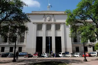 Polémica por una firma judicial: sanción a un camarista, furibunda respuesta y la sombra del “Tercer Reich”