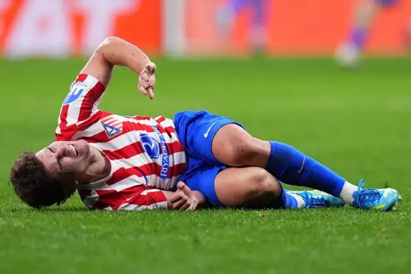 Julián Álvarez se hizo estudios tras salir lesionado en la Champions: qué tiene y cómo llega al Mundial 2026