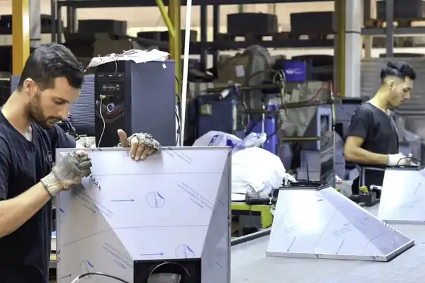 La reducción de la jornada laboral gana terreno en España: ¿Argentina podría imitar la medida?