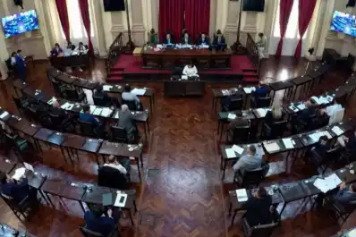 Salta vuelve a tener ley de lemas de cara a 2027