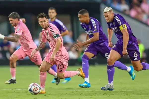 Messi celebró su partido 100 con un gol, pero Inter Miami perdió contra Orlando City