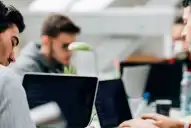 Vocación y chance laboral en Argentina: ¿las personas trabajan de lo que estudiaron?