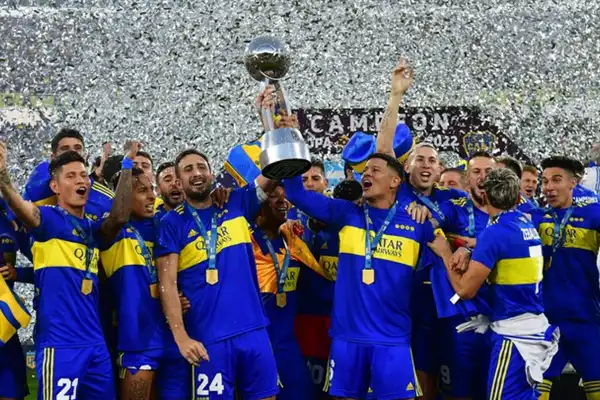 ¿Qué finales del fútbol argentino se jugaron en el Kempes?